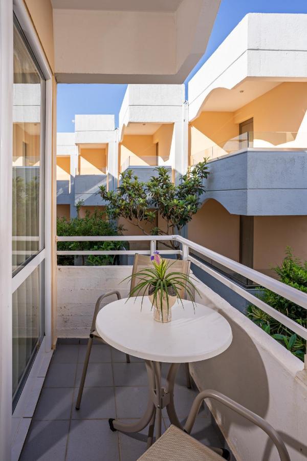 Hotel Kathrin Beach Αδελιανός Κάμπος Εξωτερικό φωτογραφία
