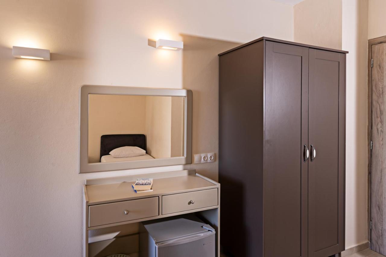 Hotel Kathrin Beach Αδελιανός Κάμπος Εξωτερικό φωτογραφία